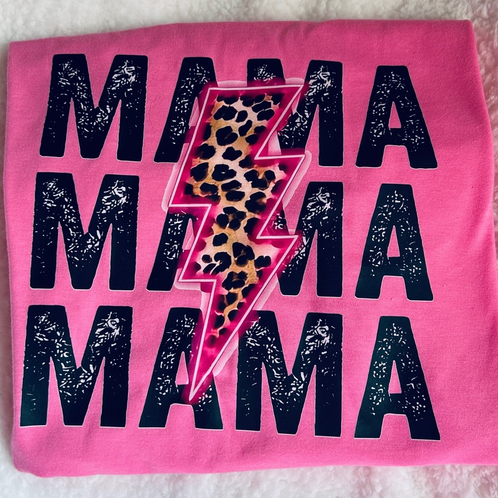 Pink 'MAMA' Graphic Tee with Leopard Lightning Bolt